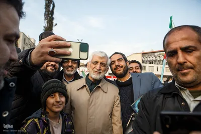 تجمع همبستگی ملی در میدان انقلاب