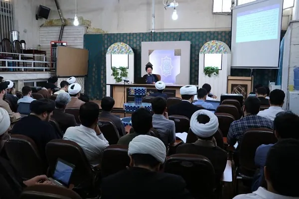 نشست غدیرپژوهی در آثار معاصرین برگزار شد