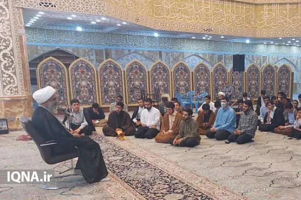 مفاهیم قرآن را به صحنه زندگی وارد کنیم + عکس