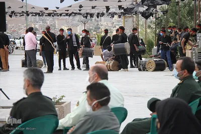 اهتزاز پرچم حسینی در شهرکرد