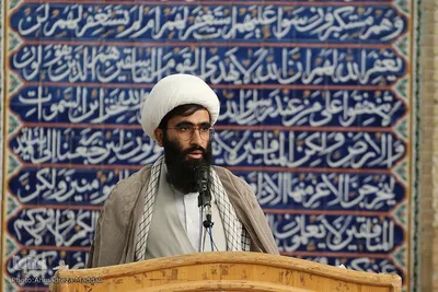 نشست صمیمی فعالان رسانه و فرهنگی با نماینده رهبر معظم انقلاب در فارس‎‎