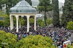 ۱۵ اردیبهشت؛ روز شیراز