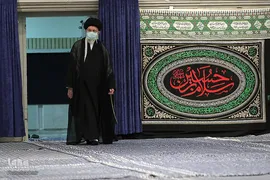 مراسم عزاداری شب عاشورای حسینی(ع) در حسینیه امام خمینی