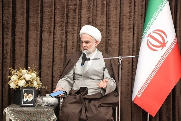 هر فرد در مسئولیت خود کمک و امید را به جامعه تزریق کند
