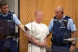 Nouvelle-Zélande : le tueur de Christchurch renvoit ses avocats