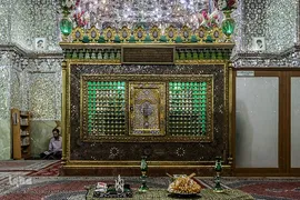 مراسم غبارروبی و عطرافشانی حرم مطهر علی بن حمزه(ع)‎‎