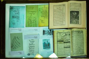 رونمایی از اسناد و مطبوعات تاریخی مرتبط با عزاداری محرم در حرم رضوی