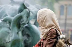 Les relookings islamiques dans la rue affolent TikTok en Autriche et en Allemagne