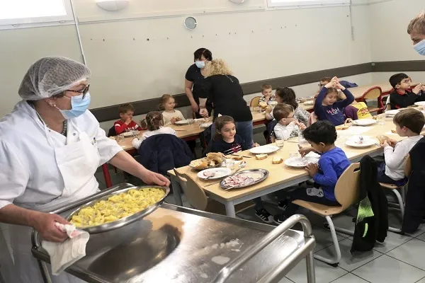 En Suisse, un enfant privé de cantine à cause du jeûne