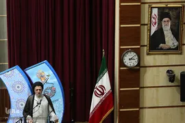 سخنرانی حجت‌الاسلام بهرامی، معاون تبلیغات و روابط عمومی سازمان عقیدتی ـ سیاسی وزارت دفاع در مراسم اختتامیه سی و چهارمین دوره مسابقات قرآن کریم کارکنان وزارت دفاع و پشتیبانی نیروهای مسلح
