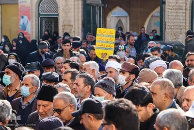 راهپیمایی مردم ملایر در پی اهانت نشريه فرانسوی به مرجعیت