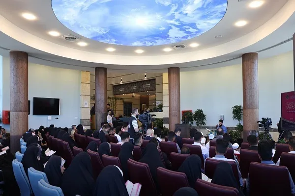 العتبة الحسينية تنظّم محفلاً قرآنياً في أكاديمية 