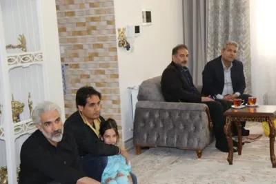 دیدار معاون عمرانی استاندار لرستان با خانواده شهید الیاسی