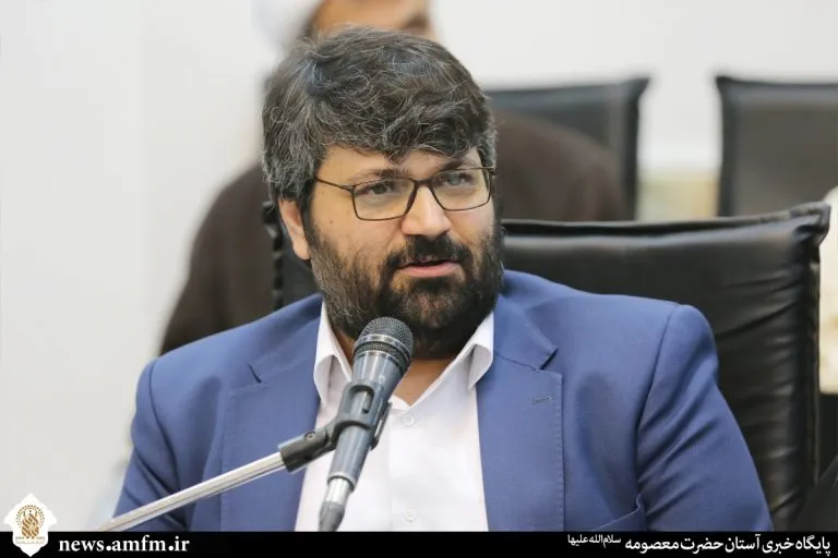 بهره‌گیری از ظرفیت نمایش قم برای رسیدن به «قطب تئاتر دینی» کشور
