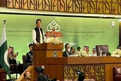 Pakistanischer Premierminister kritisiert Gleichgültigkeit der islamischen Länder gegenüber Islamophobie