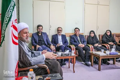دیدار جهادگران جهاددانشگاهی فارس با نماینده ولی فقیه در استان فارس