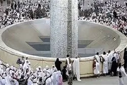 ما هو أصل رمي الجمرات؟