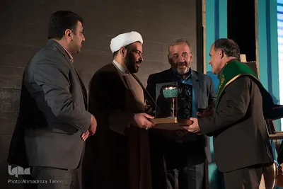 ویژه‌برنامه «صحن آینه»