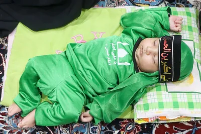همایش شیرخوارگان حسینی در گلستان شهدای اصفهان‎