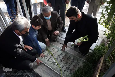 مراسم یادواره شهید فهمیده و شهدای دانش‌آموز در قطعه 24گلزار شهدای بهشت زهرا تهران