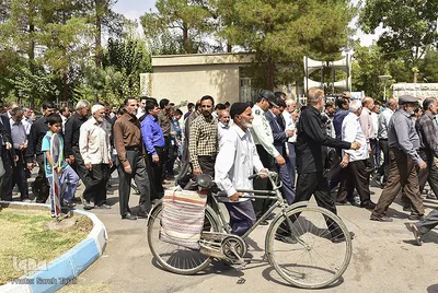 راهپیمایی نمازگزاران کرمانی علیه جنایات آل سعود