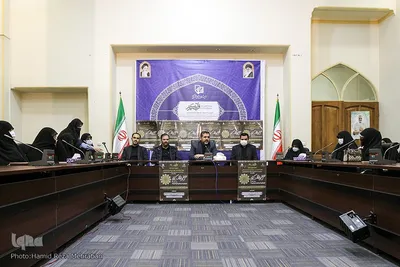 محفل انس با قرآن کریم از سوی شواری مشورتی بانوان معاونت قرآن و عترت وزارت فرهنگ وارشاد اسلامی