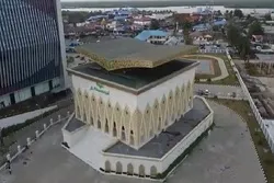 Unik, Masjid di Kota Medan Berbentuk Alquran di Atas Rehal