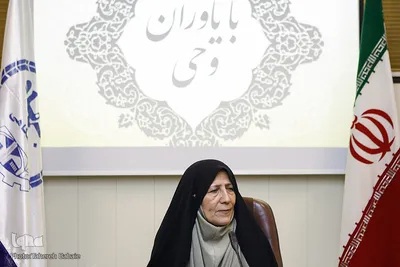 زهرا درخشانی مدیر موسسه مکتب نرگس رباط کریم

