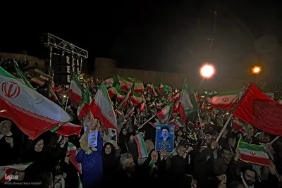 چهارشنبه‌سوزی دشمن در شیراز