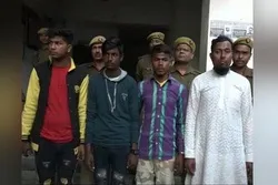 মসজিদে বোমা হামলার দায়ে ভারতের সামরিক কর্মকর্তা গ্রেপ্তার