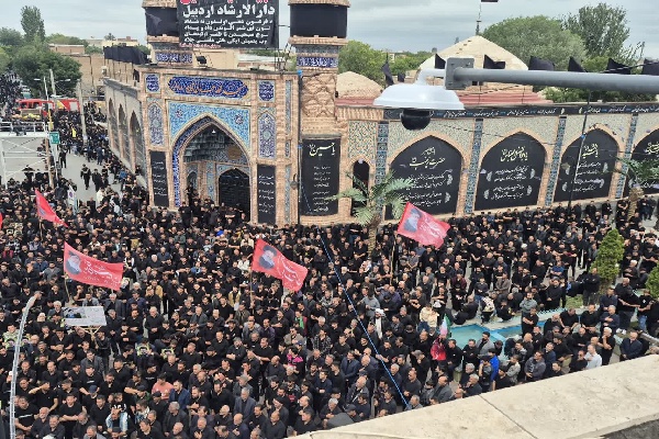 اجتماع باشکوه تاسوعای حسینی در اردبیل برگزار شد