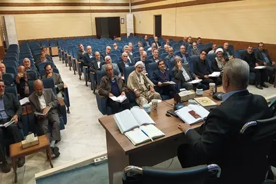 جلسه تفسیر قرآن ویژه مدیران اجرایی آذربایجان‌شرقی