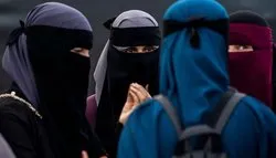 تیونس میں عوامی مقامات پر خواتین کے نقاب لگانے پر پابندی عائد