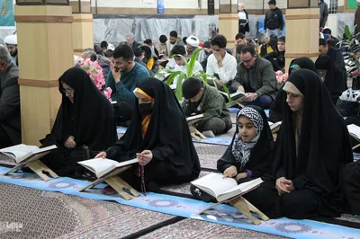 محفل انس با قرآن کریم در مسجد چهارده معصوم علیهم السلام ازناو ملایر