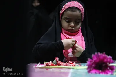 وداع با پیکر شهید مدافع حرم حمزه کاظمی