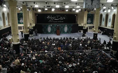 اولین شب مراسم عزاداری حضرت فاطمه‌زهرا (س) در حسینیه امام خمینی(ره)