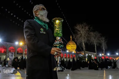 مراسم لاله گردانی شام شهادت حضرت احمد بن موسی الکاظم (ع)