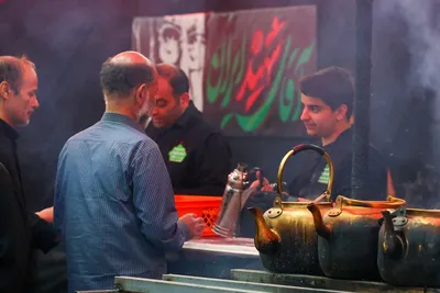 مراسم عزاداری حسینی در سنگ فرش مصلای تبریز