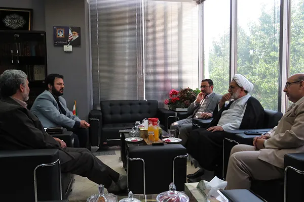 راههای تعامل بین حوزه علمیه و سیمای رسانه ملی بررسی شد