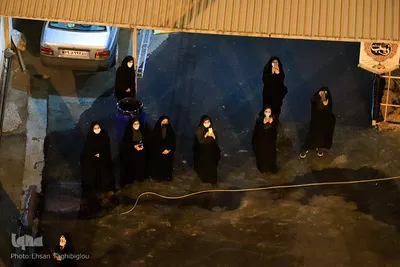 تعویض پرچم حسینیه اعظم زنجان‎‎