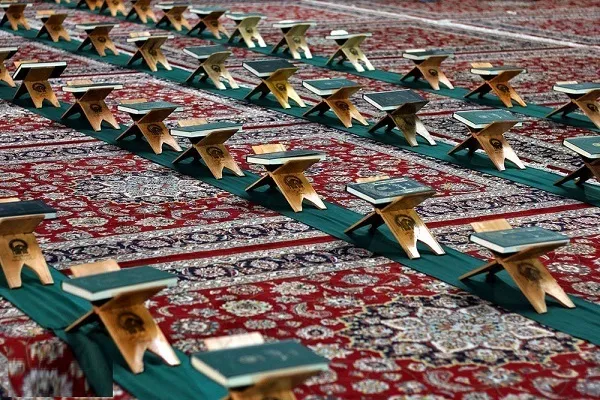 اجرای جزءخوانی در مسجد جامع امام جعفرصادق(ع) شهر اندیشه