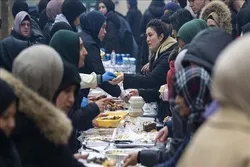 Fundraiser for Turkey Quake Victims Held at London Mosque