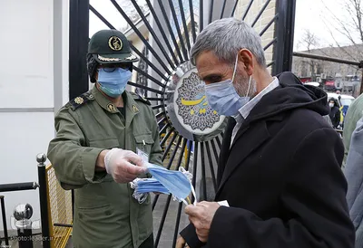 ارتباط تصویری رهبر انقلاب با جمعی از مردم آذربایجان شرقی