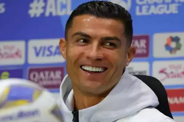 Cristiano Ronaldo Müslüman aleminin Ramazan Bayramı'nı kutladı