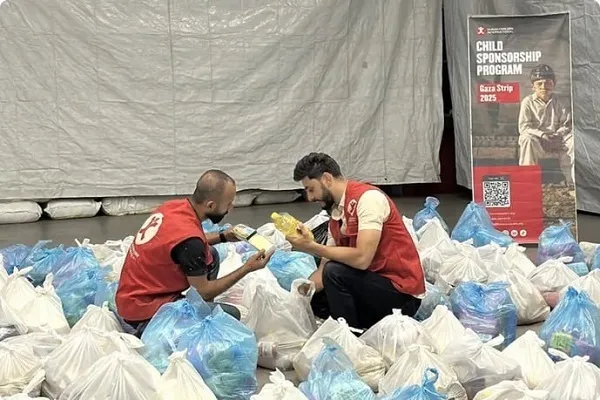 Komunitas Muslim Bergerak untuk Memberikan Bantuan kepada Warga Palestina Selama Ramadhan