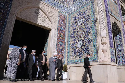 زیارت حرم حضرت شاهچراغ(ع) توسط امیرحسین قاضی زاده هاشمی، رئیس بنیاد شهید و امور ایثارگران 