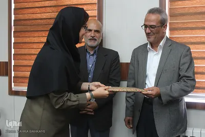 تجلیل از خبرنگاران خبرگزاری‌های ایکنا و ایسنا – اراک/عکاس:زهرا بهرامی