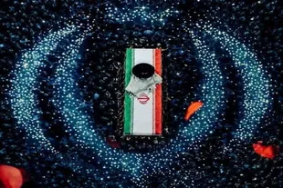 باید برخاست؛ قیام قلم‌ها در بدرقه آقای شهید ایران