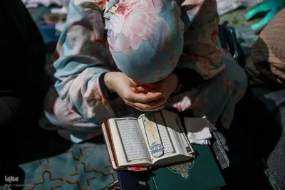 مراسم اعمال ام داوود در مسجد دانشگاه تهران و شریف