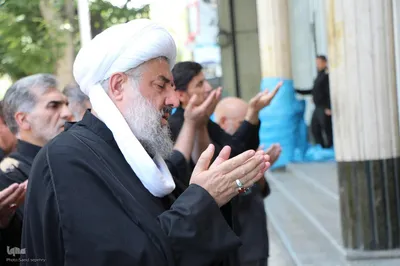 نماز ظهر عاشورا در ملایر